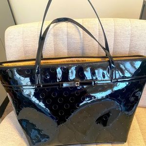 🖤Kate Spade ♠️ gently used like new tote bag, Black shiny and clean